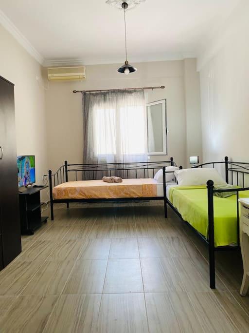 Апартаменти Modern 2Br Near Centre -5Min Wlk Патри Екстер'єр фото